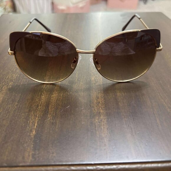 Women's Like New, Gold & Brown Tinted Round Cat Eye Sunglasses - Picture 1 of 7